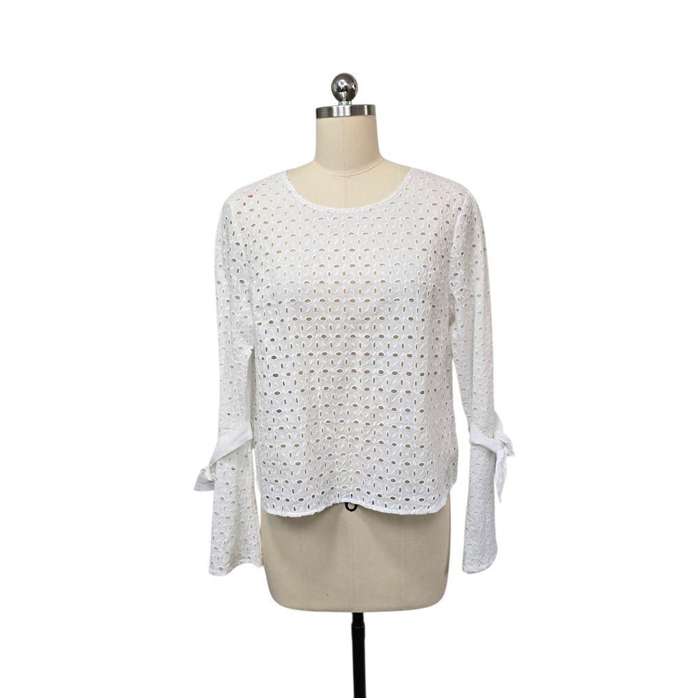 NWT‎ Avec Les Filles White Eyelet Lace Bell Sleeve Sheer Blouse Top Womens Med